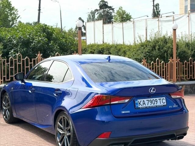 Синій Лексус ІС, об'ємом двигуна 2 л та пробігом 155 тис. км за 25000 $, фото 2 на Automoto.ua
