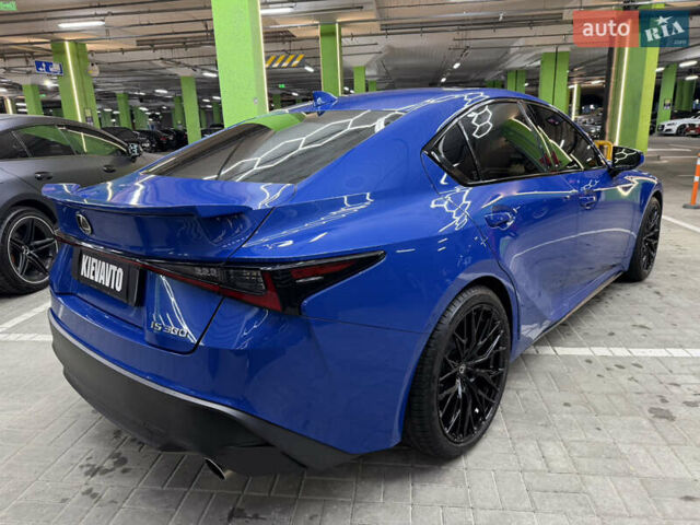 Синий Лексус ИС, объемом двигателя 2 л и пробегом 40 тыс. км за 32500 $, фото 4 на Automoto.ua