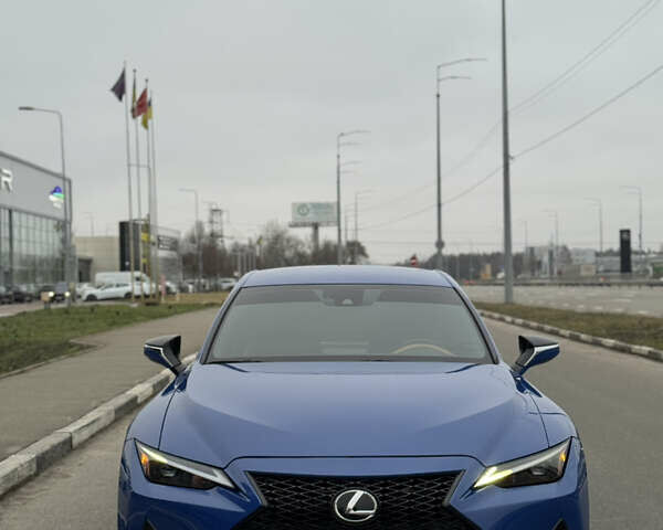 Синій Лексус ІС, об'ємом двигуна 2 л та пробігом 40 тис. км за 34500 $, фото 2 на Automoto.ua