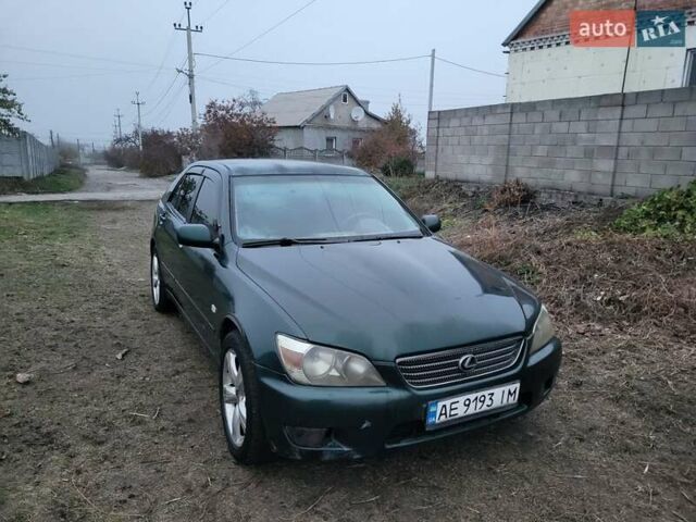 Зеленый Лексус ИС, объемом двигателя 1.99 л и пробегом 200 тыс. км за 3100 $, фото 8 на Automoto.ua