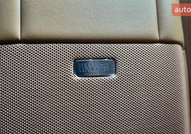 Красный Лексус ЛС, объемом двигателя 3.46 л и пробегом 9 тыс. км за 76500 $, фото 64 на Automoto.ua