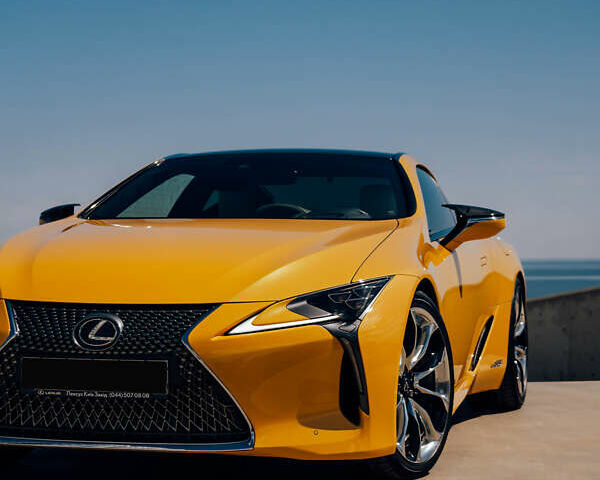 Желтый Лексус ЛС, объемом двигателя 3.46 л и пробегом 16 тыс. км за 94000 $, фото 4 на Automoto.ua