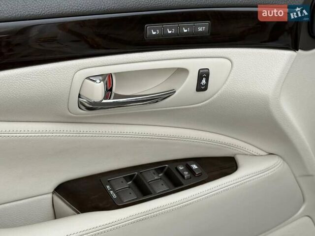 Білий Лексус ЛС, об'ємом двигуна 4.61 л та пробігом 160 тис. км за 11300 $, фото 19 на Automoto.ua