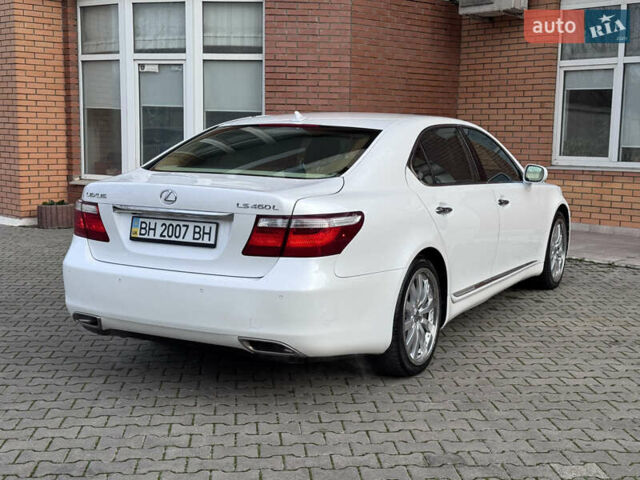 Білий Лексус ЛС, об'ємом двигуна 4.61 л та пробігом 118 тис. км за 15999 $, фото 9 на Automoto.ua
