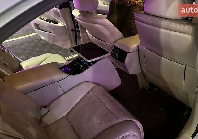 Білий Лексус ЛС, об'ємом двигуна 5 л та пробігом 330 тис. км за 11400 $, фото 17 на Automoto.ua