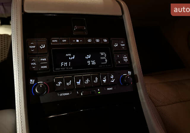 Белый Лексус ЛС, объемом двигателя 4.97 л и пробегом 326 тыс. км за 10900 $, фото 33 на Automoto.ua