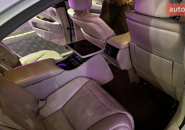 Белый Лексус ЛС, объемом двигателя 4.97 л и пробегом 326 тыс. км за 10900 $, фото 27 на Automoto.ua