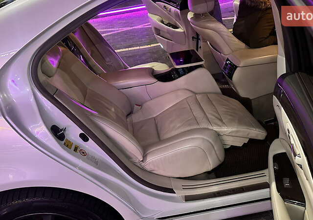 Белый Лексус ЛС, объемом двигателя 4.97 л и пробегом 326 тыс. км за 10900 $, фото 28 на Automoto.ua