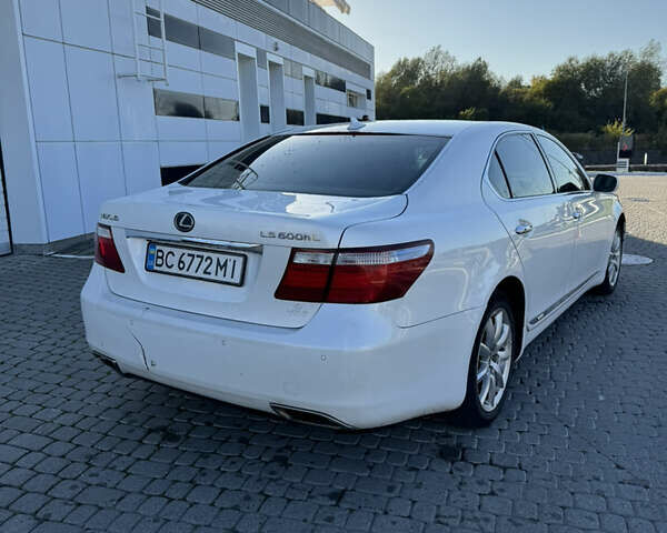 Білий Лексус ЛС, об'ємом двигуна 4.97 л та пробігом 150 тис. км за 9300 $, фото 5 на Automoto.ua
