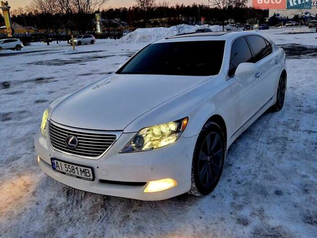 Белый Лексус ЛС, объемом двигателя 5 л и пробегом 180 тыс. км за 15000 $, фото 8 на Automoto.ua