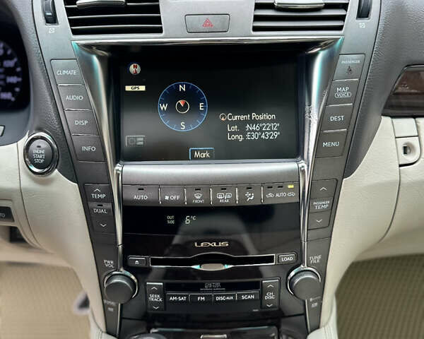 Белый Лексус ЛС, объемом двигателя 4.61 л и пробегом 167 тыс. км за 9999 $, фото 40 на Automoto.ua