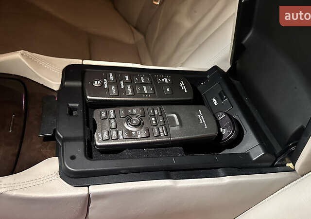 Білий Лексус ЛС, об'ємом двигуна 4.97 л та пробігом 320 тис. км за 12500 $, фото 8 на Automoto.ua