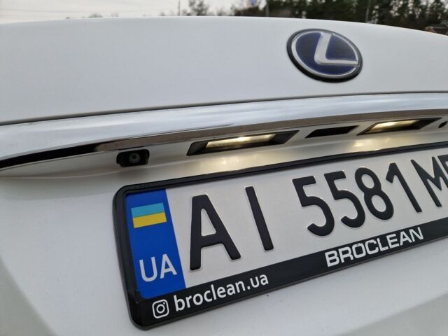Белый Лексус ЛС, объемом двигателя 5 л и пробегом 190 тыс. км за 11800 $, фото 18 на Automoto.ua
