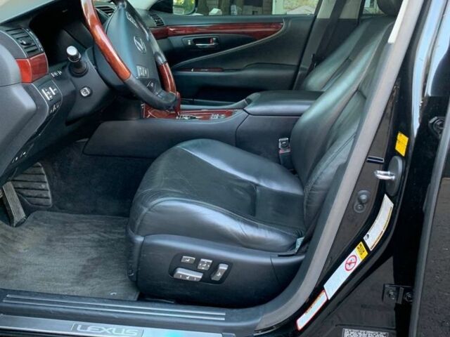 Білий Лексус ЛС, об'ємом двигуна 12.8 л та пробігом 176 тис. км за 8500 $, фото 5 на Automoto.ua