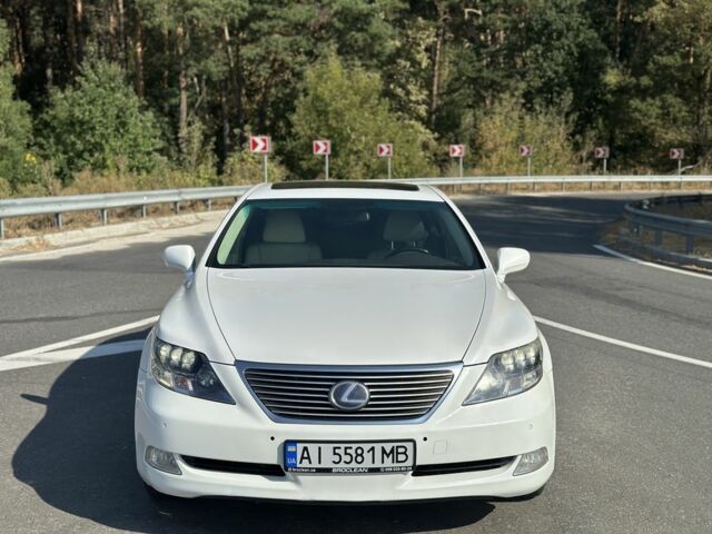 Білий Лексус ЛС, об'ємом двигуна 5 л та пробігом 186 тис. км за 11500 $, фото 2 на Automoto.ua
