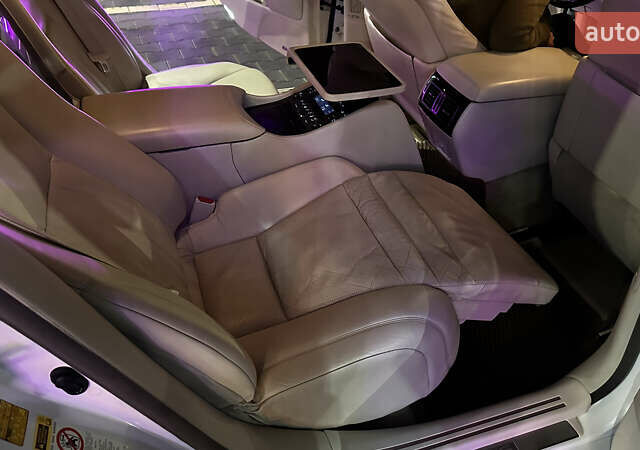 Белый Лексус ЛС, объемом двигателя 4.97 л и пробегом 326 тыс. км за 10900 $, фото 29 на Automoto.ua