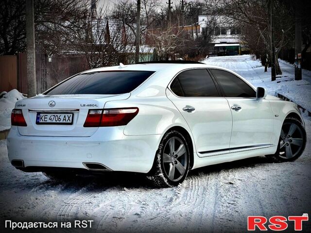 Білий Лексус ЛС, об'ємом двигуна 4.6 л та пробігом 18000 тис. км за 14500 $, фото 3 на Automoto.ua