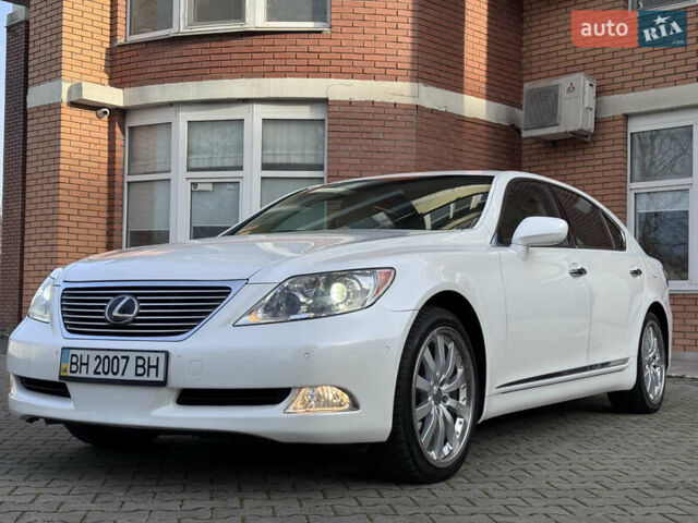 Білий Лексус ЛС, об'ємом двигуна 4.61 л та пробігом 118 тис. км за 15999 $, фото 3 на Automoto.ua
