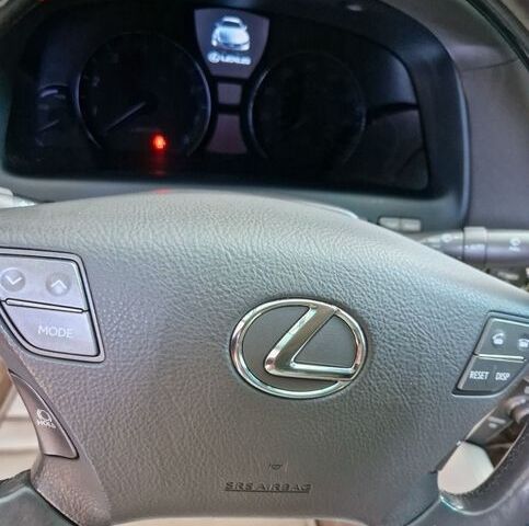 Білий Лексус ЛС, об'ємом двигуна 5 л та пробігом 190 тис. км за 10800 $, фото 13 на Automoto.ua