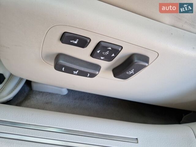 Белый Лексус ЛС, объемом двигателя 5 л и пробегом 190 тыс. км за 12250 $, фото 11 на Automoto.ua