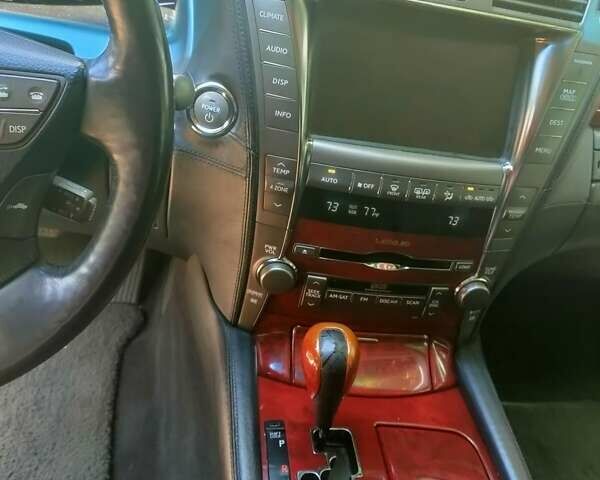 Білий Лексус ЛС, об'ємом двигуна 4.97 л та пробігом 388 тис. км за 13200 $, фото 4 на Automoto.ua