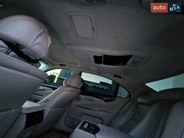 Белый Лексус ЛС, объемом двигателя 5 л и пробегом 180 тыс. км за 15000 $, фото 17 на Automoto.ua