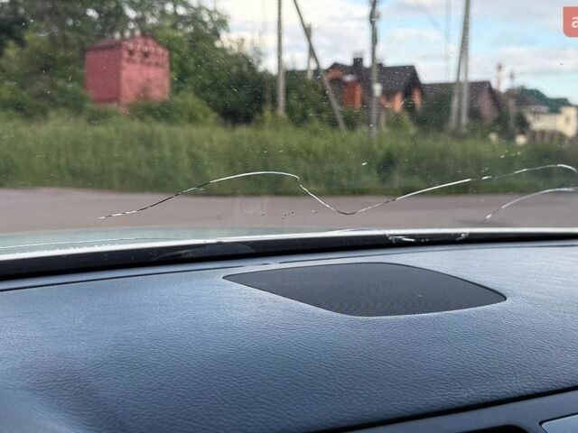 Белый Лексус ЛС, объемом двигателя 4.61 л и пробегом 243 тыс. км за 6900 $, фото 27 на Automoto.ua