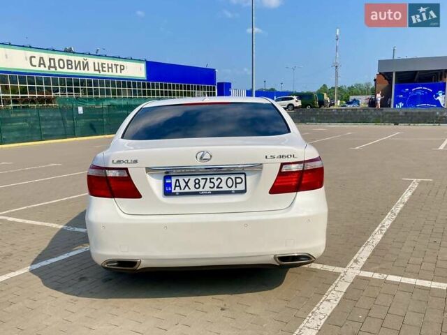 Белый Лексус ЛС, объемом двигателя 4.6 л и пробегом 240 тыс. км за 12900 $, фото 9 на Automoto.ua