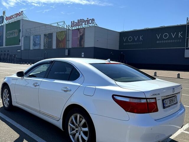 Білий Лексус ЛС, об'ємом двигуна 4.6 л та пробігом 153 тис. км за 14000 $, фото 2 на Automoto.ua