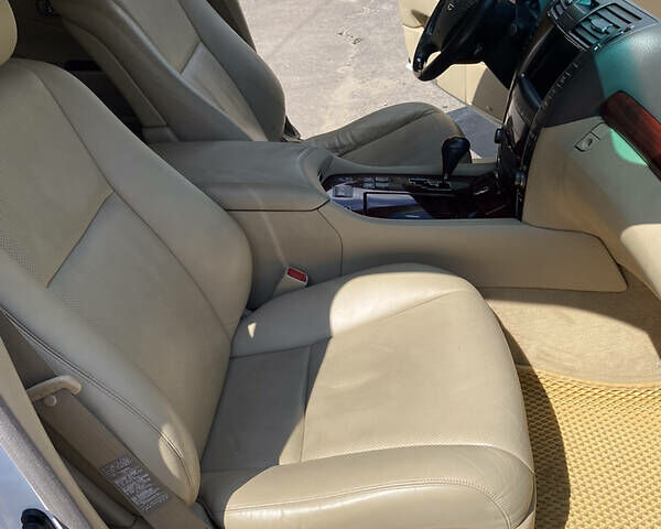 Білий Лексус ЛС, об'ємом двигуна 4.6 л та пробігом 140 тис. км за 14500 $, фото 5 на Automoto.ua