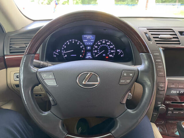 Білий Лексус ЛС, об'ємом двигуна 4.6 л та пробігом 140 тис. км за 14500 $, фото 11 на Automoto.ua