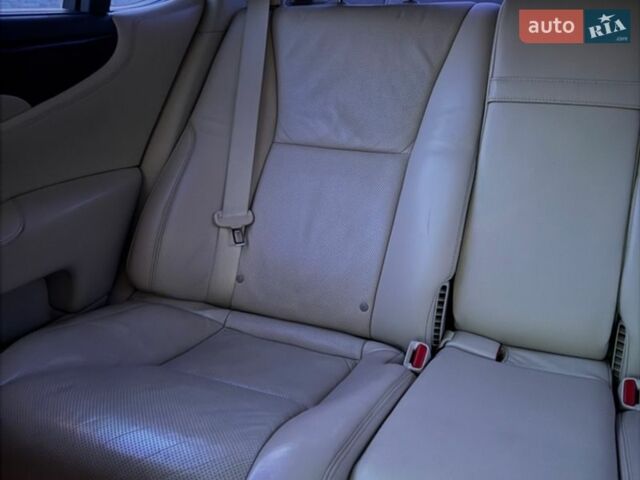 Белый Лексус ЛС, объемом двигателя 4.61 л и пробегом 185 тыс. км за 15000 $, фото 11 на Automoto.ua