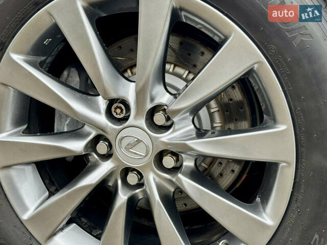 Білий Лексус ЛС, об'ємом двигуна 4.6 л та пробігом 241 тис. км за 14500 $, фото 19 на Automoto.ua