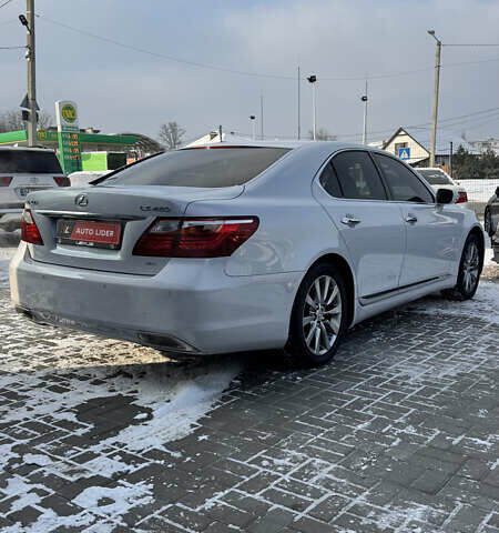 Белый Лексус ЛС, объемом двигателя 4.6 л и пробегом 71 тыс. км за 20600 $, фото 6 на Automoto.ua