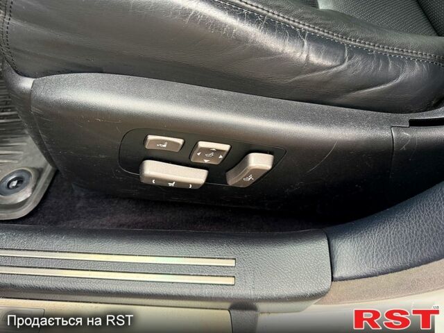 Белый Лексус ЛС, объемом двигателя 4.6 л и пробегом 141 тыс. км за 16500 $, фото 6 на Automoto.ua