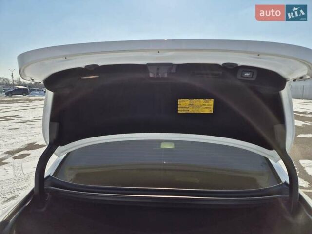 Белый Лексус ЛС, объемом двигателя 4.61 л и пробегом 132 тыс. км за 29999 $, фото 21 на Automoto.ua