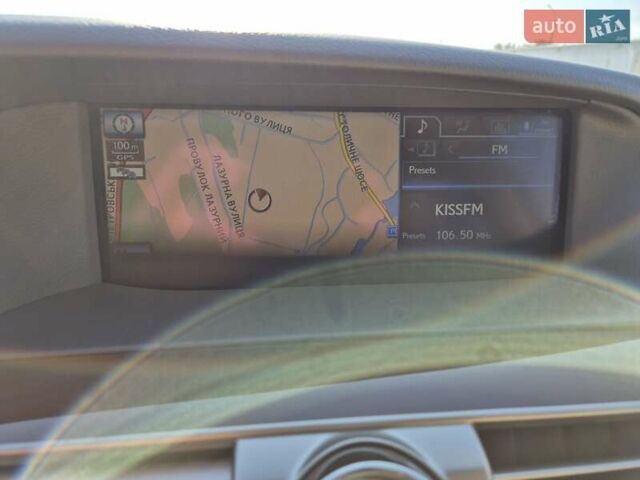 Белый Лексус ЛС, объемом двигателя 4.61 л и пробегом 132 тыс. км за 29999 $, фото 34 на Automoto.ua