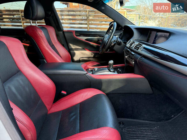 Білий Лексус ЛС, об'ємом двигуна 4.6 л та пробігом 72 тис. км за 25940 $, фото 36 на Automoto.ua