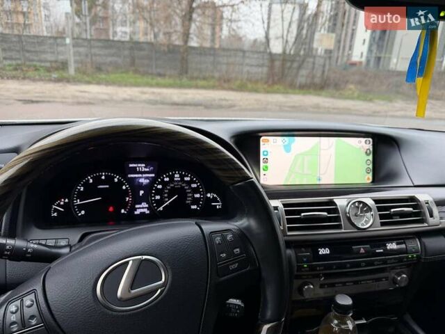 Белый Лексус ЛС, объемом двигателя 4.61 л и пробегом 170 тыс. км за 23000 $, фото 34 на Automoto.ua