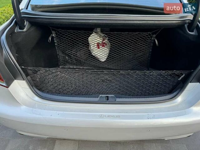 Белый Лексус ЛС, объемом двигателя 4.61 л и пробегом 170 тыс. км за 23000 $, фото 29 на Automoto.ua