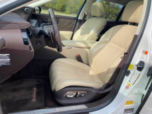 Білий Лексус ЛС, об'ємом двигуна 3.5 л та пробігом 31 тис. км за 20500 $, фото 6 на Automoto.ua