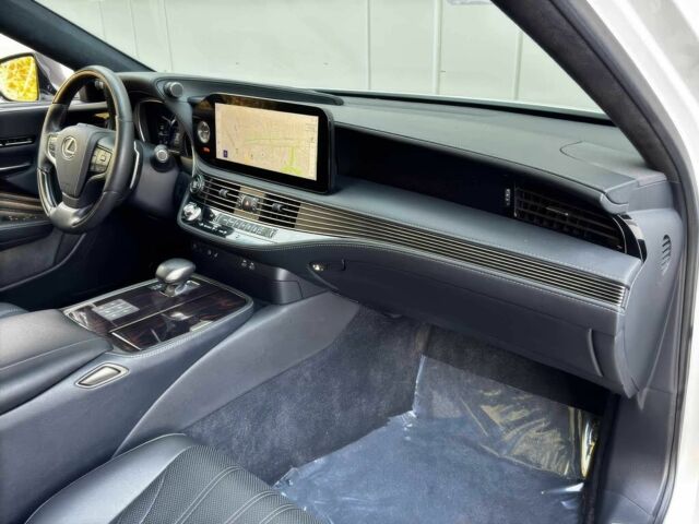 Білий Лексус ЛС, об'ємом двигуна 3.5 л та пробігом 19 тис. км за 23000 $, фото 4 на Automoto.ua