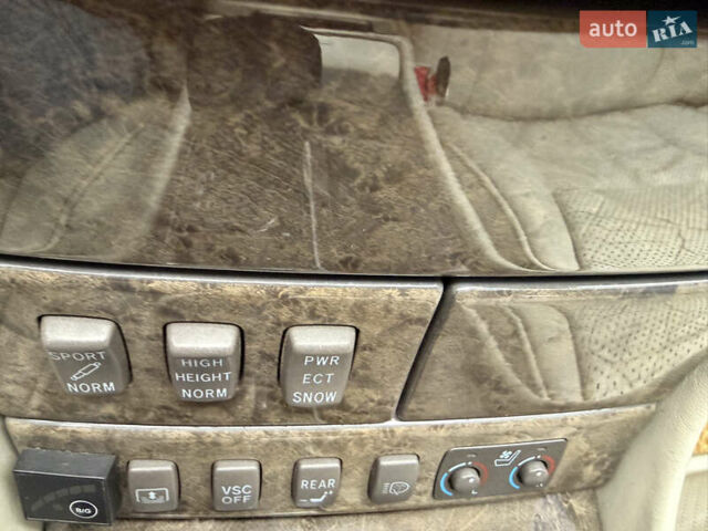 Бежевый Лексус ЛС, объемом двигателя 4.3 л и пробегом 300 тыс. км за 5500 $, фото 16 на Automoto.ua