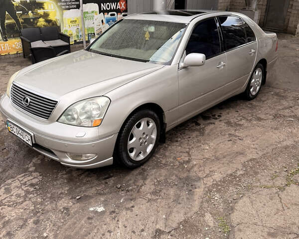 Бежевый Лексус ЛС, объемом двигателя 4.3 л и пробегом 300 тыс. км за 5500 $, фото 3 на Automoto.ua