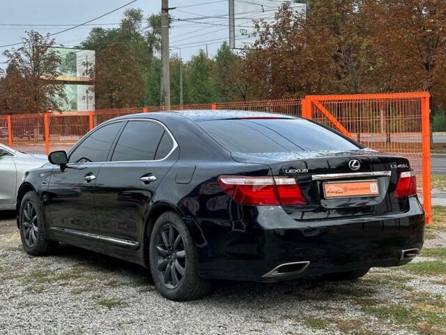 Черный Лексус ЛС, объемом двигателя 4.6 л и пробегом 287 тыс. км за 12990 $, фото 3 на Automoto.ua