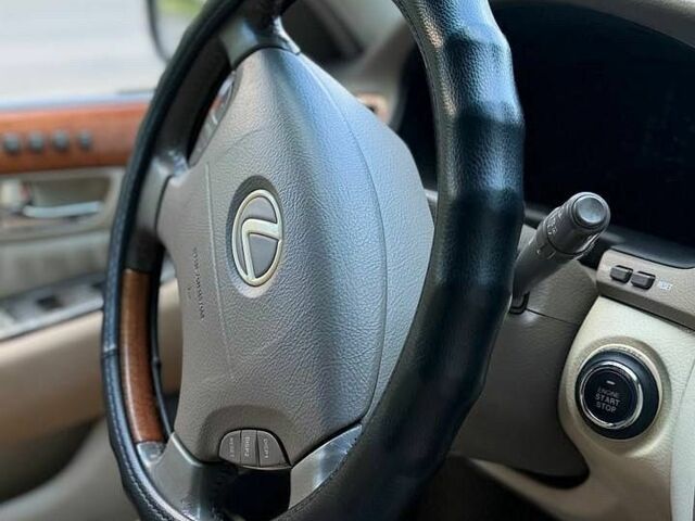 Чорний Лексус ЛС, об'ємом двигуна 4.3 л та пробігом 330 тис. км за 8000 $, фото 2 на Automoto.ua