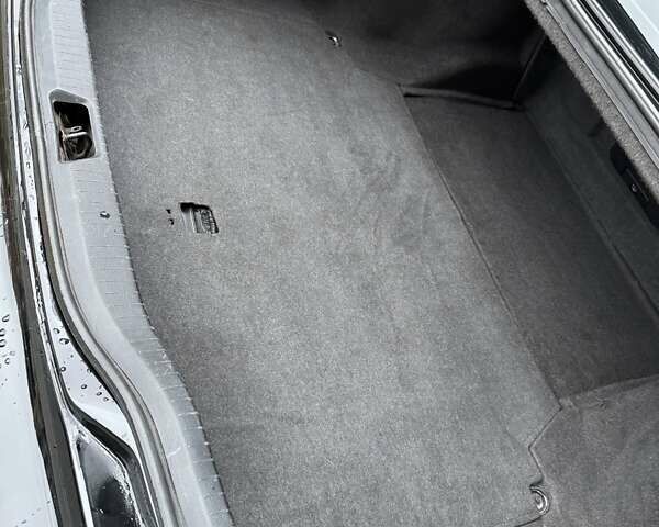 Черный Лексус ЛС, объемом двигателя 4.29 л и пробегом 290 тыс. км за 7800 $, фото 2 на Automoto.ua