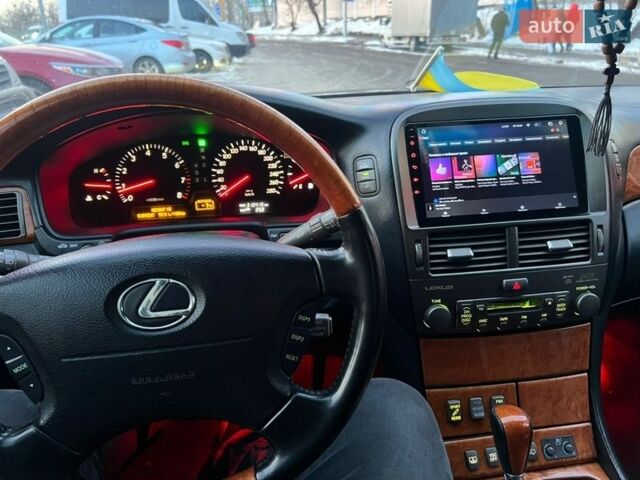 Черный Лексус ЛС, объемом двигателя 4.29 л и пробегом 313 тыс. км за 5600 $, фото 5 на Automoto.ua