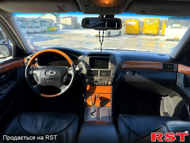 Чорний Лексус ЛС, об'ємом двигуна 4.3 л та пробігом 260 тис. км за 6500 $, фото 7 на Automoto.ua