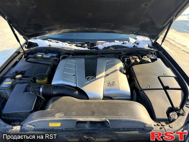 Чорний Лексус ЛС, об'ємом двигуна 4.3 л та пробігом 260 тис. км за 6500 $, фото 12 на Automoto.ua